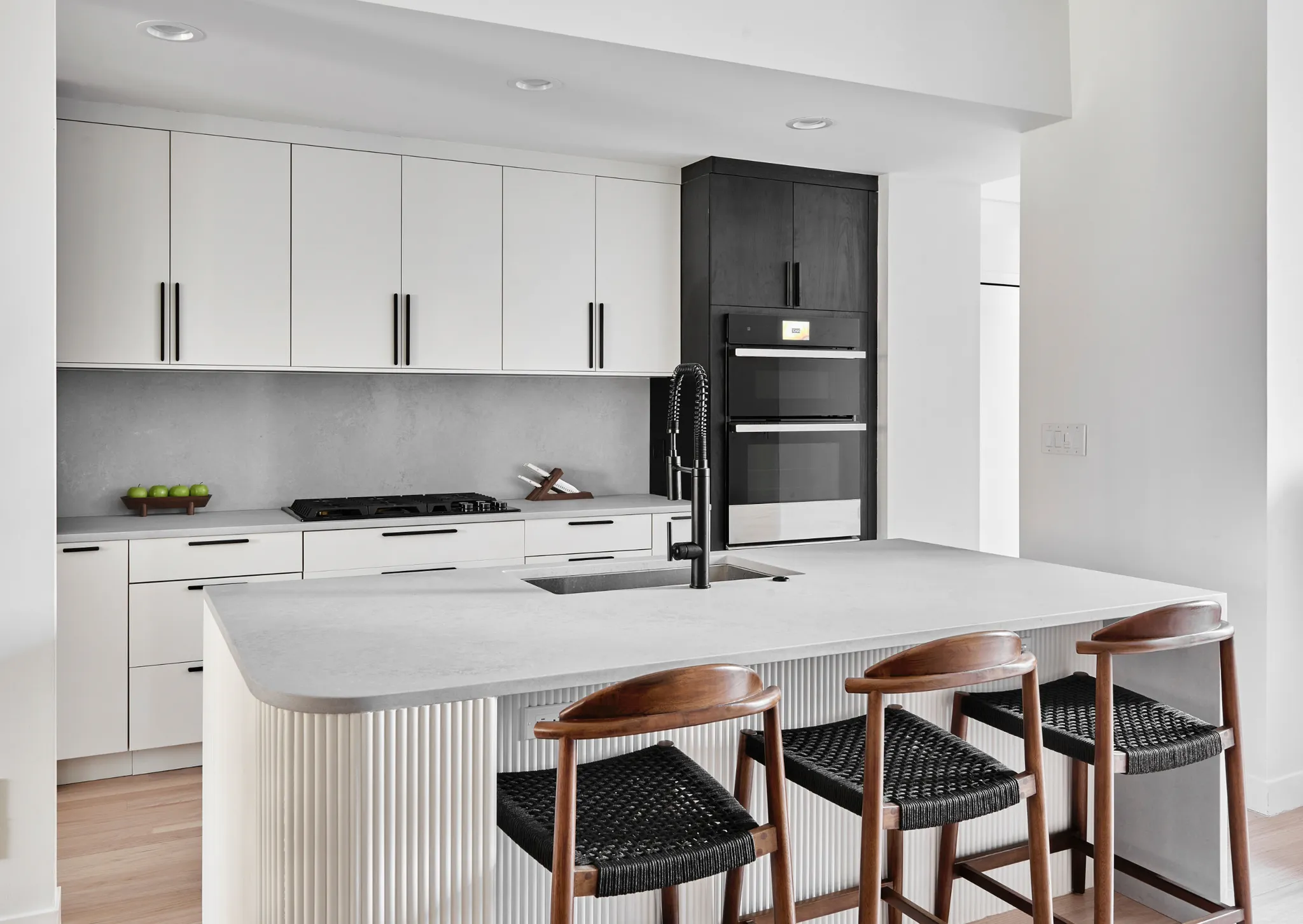 kitchen renovation by 123 Remodeling in Toronto